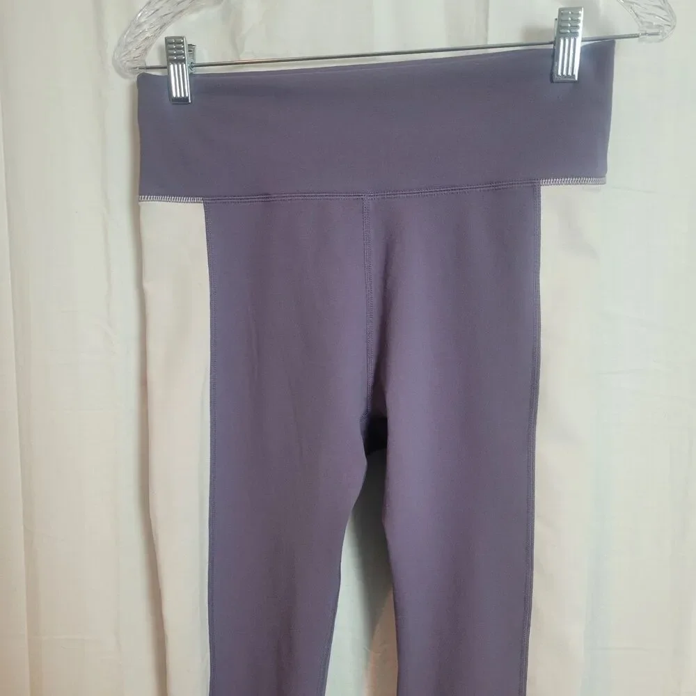 Fabletics Chara High Waist Stirrup Leggings Women's Size Large Purple White Yoga